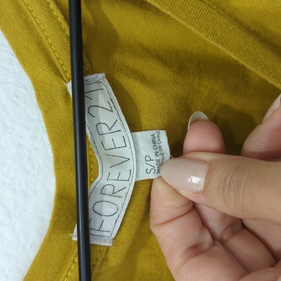 F21 Graphic Tee - Picture 2 of 4